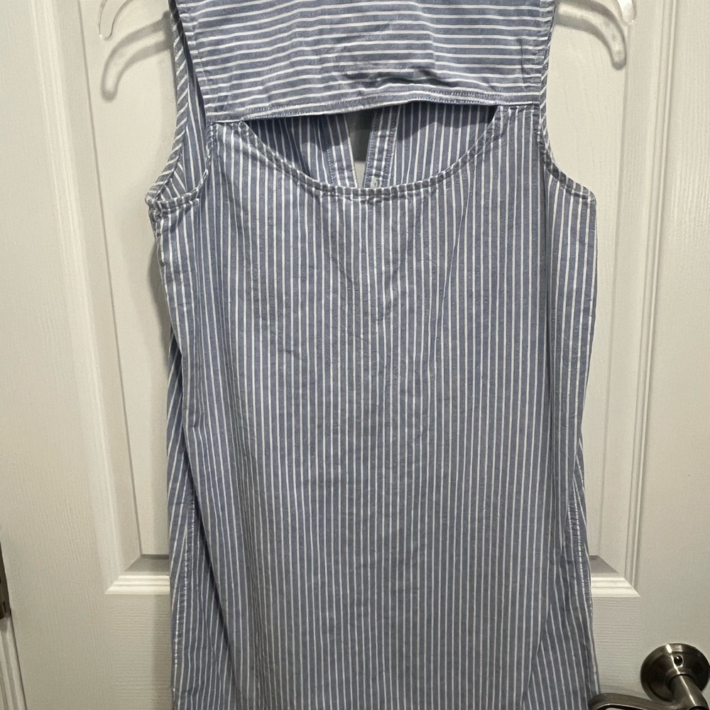 Juniors' SO® Chambray Shirtdress - Picture 6 of 6